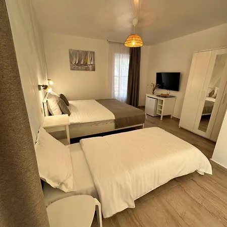 Guest house Halta Pescarus